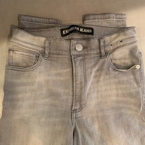 Express size 6, super stretch grey skinny jeans